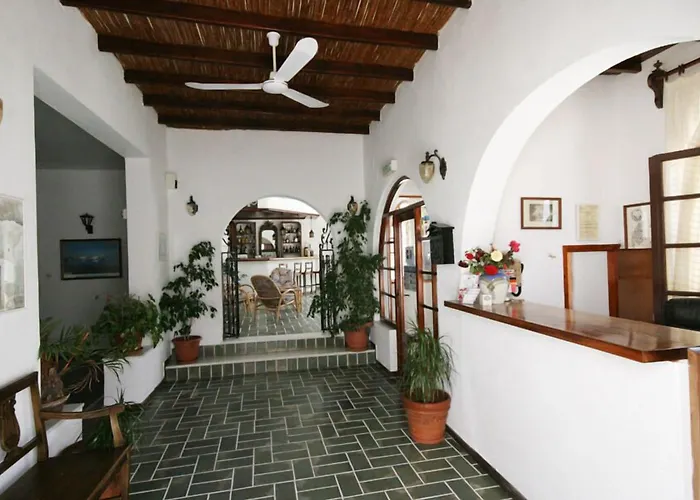 Meros, Santikos Collection Hotel Naoussa