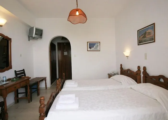 Otel Meros, Santikos Collection 4*
