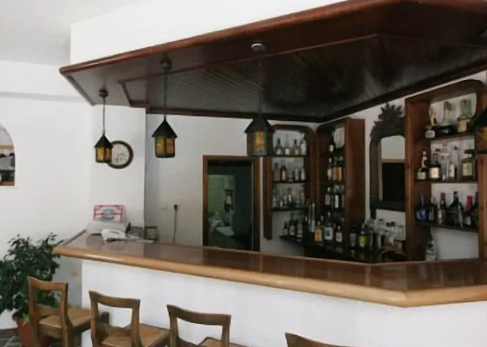 Hotell Meros, Santikos Collection