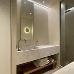 Meros, Santikos Collection Hotell Naousa