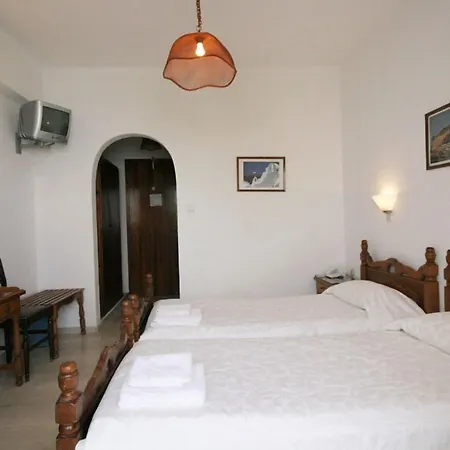 Szálloda Meros, Santikos Collection 4*