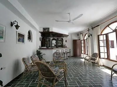 Meros, Santikos Collection Hotel Naousa